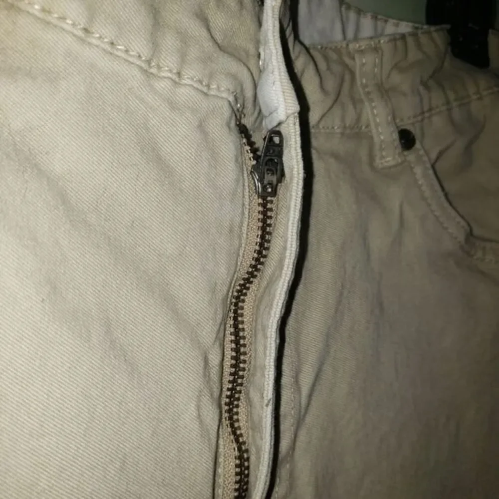 Falls Creek Tan Khaki Beige Colored Denim‎ Jeans – Size 31 x 31.5